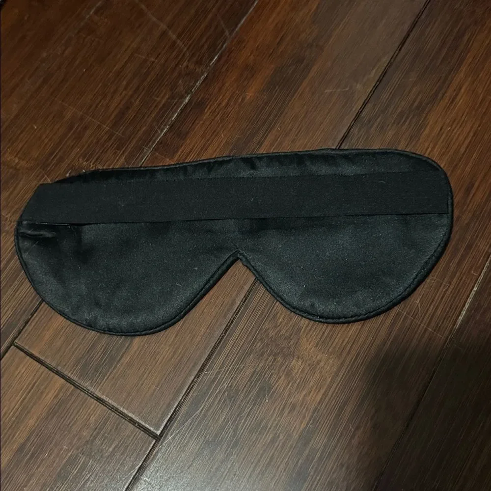 Silk Sleep Mask in Gray / Black - BRAND NEW - Eye Cover Mask Stretch Band